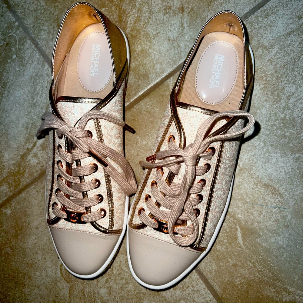 Micheal Kors shoes